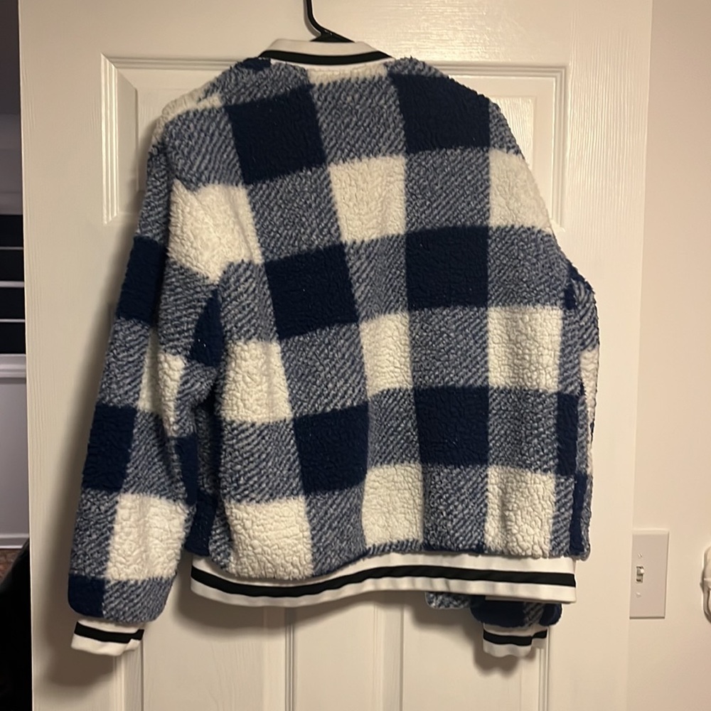 Shein Jacket - Brand New - Never Worn. - Picture 2 of 2